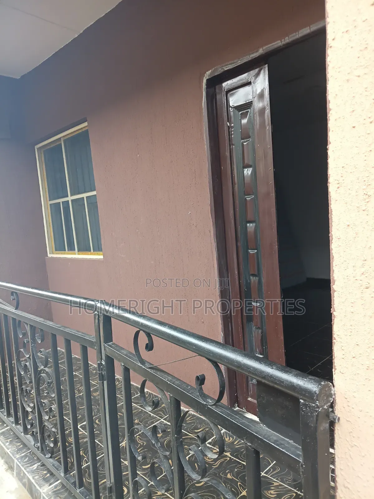 Mini Flat in Egan for rent
