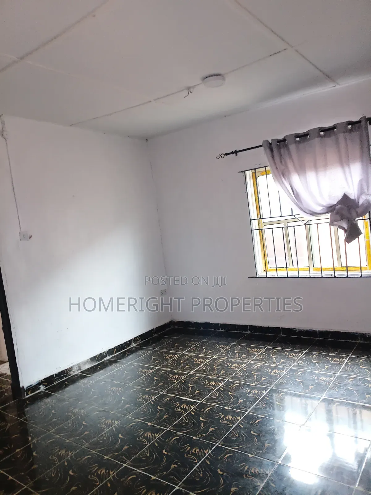 Mini Flat in Egan for rent