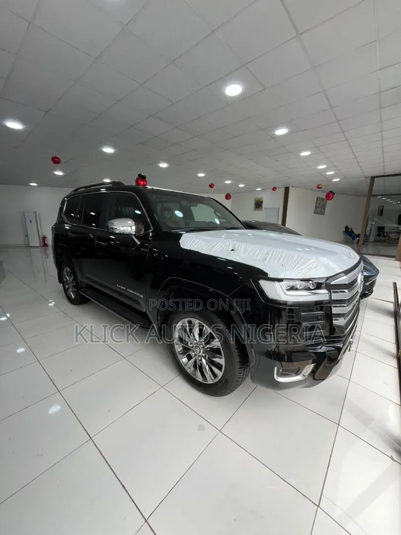 New Toyota Land Cruiser 2026 Black