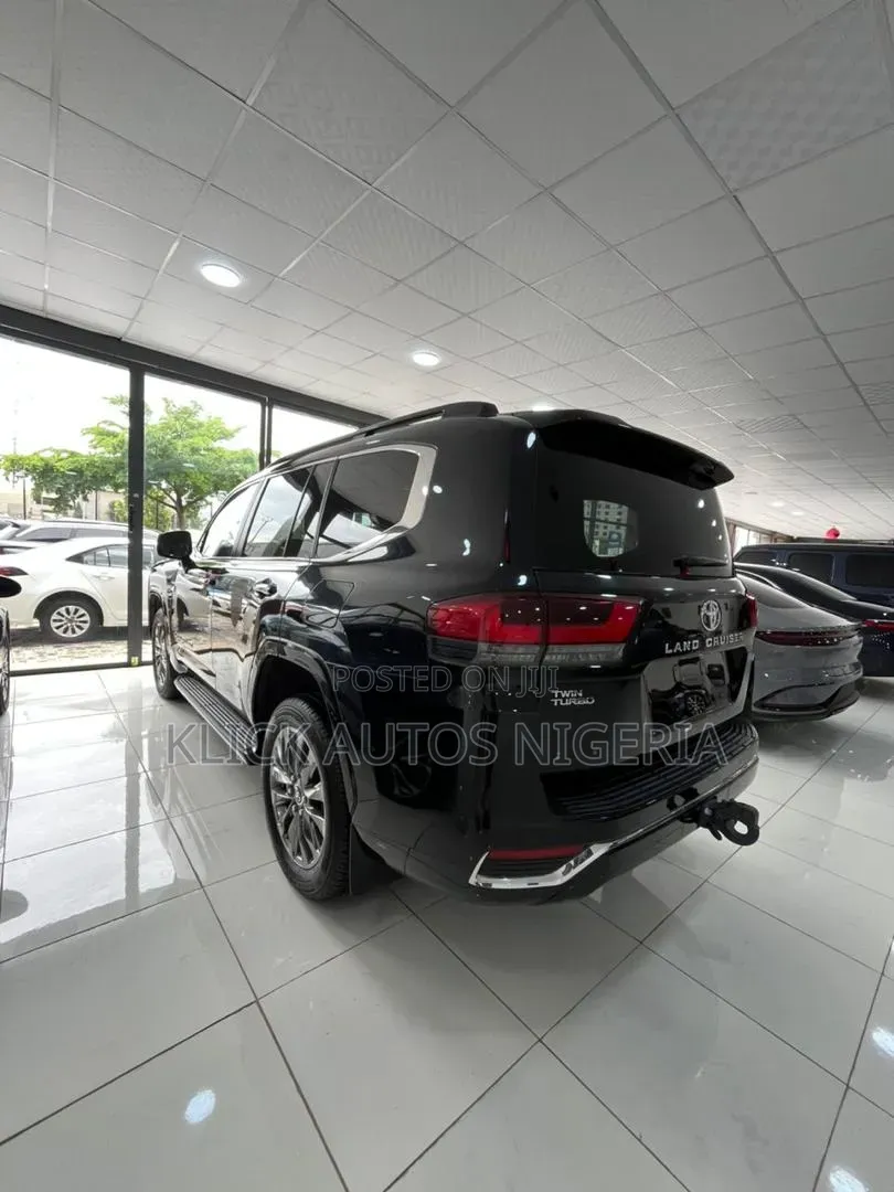 New Toyota Land Cruiser 2026 Black