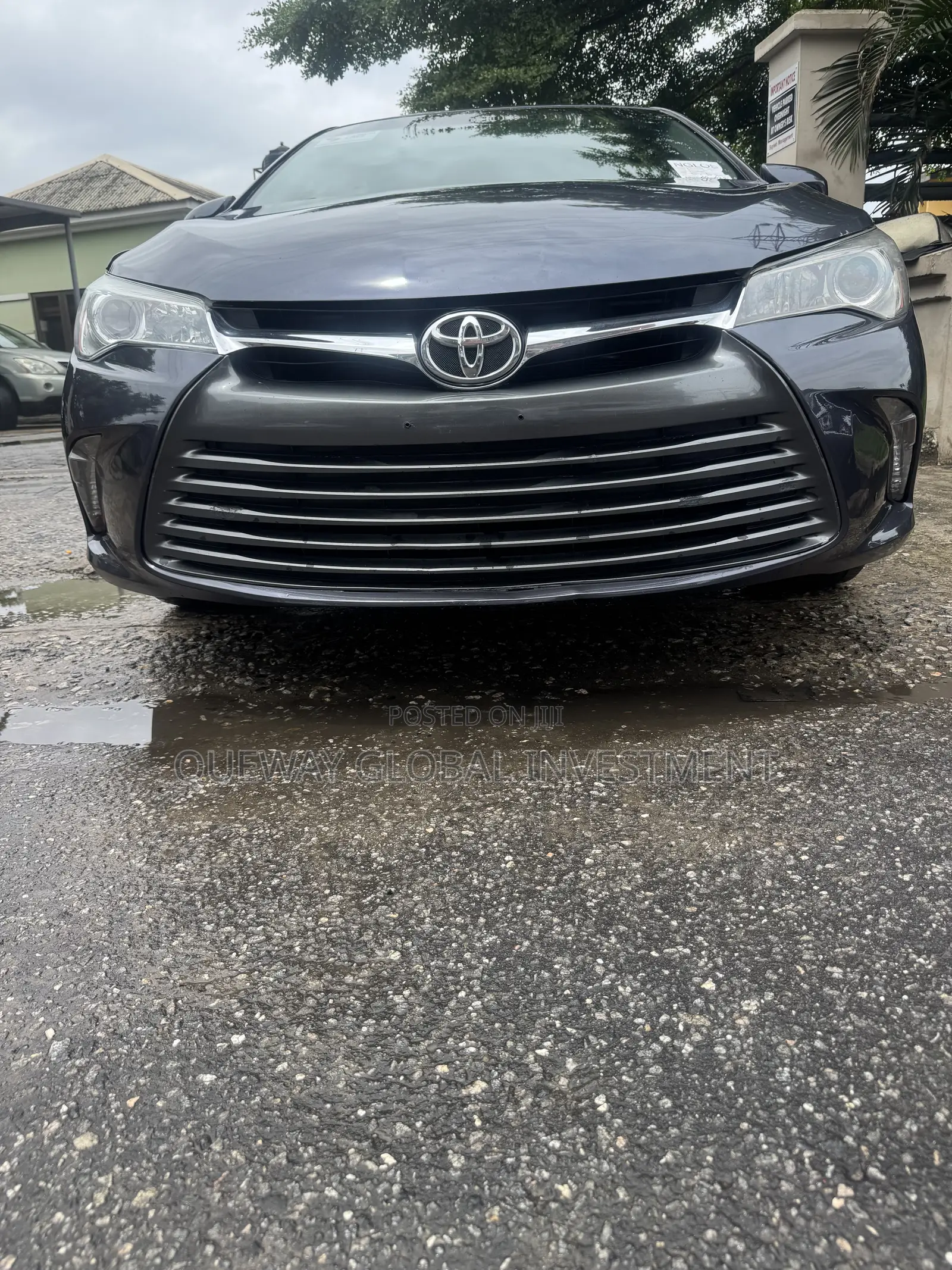 Toyota Camry LE 4dr Sedan (2.5L 4cyl 6A) 2016 Blue