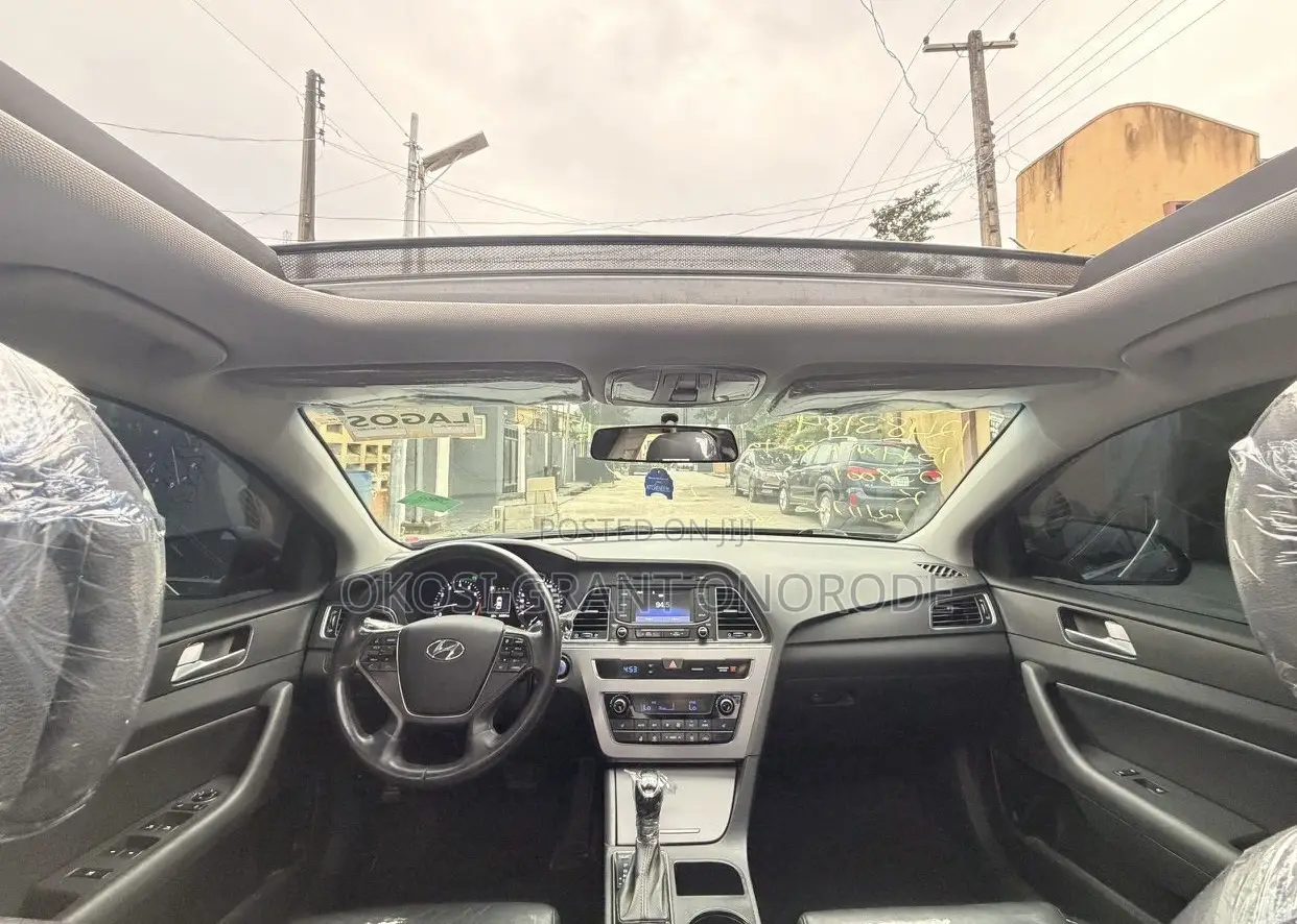 Hyundai Sonata SE 4dr Sedan (2.4L 4cyl 6A) 2015 Blue
