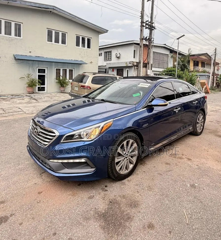 Hyundai Sonata SE 4dr Sedan (2.4L 4cyl 6A) 2015 Blue