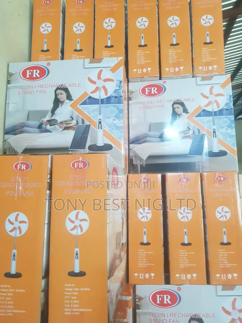 Solar Rechargeable Solar Fan 18"Inches, With a Very Strong Battery