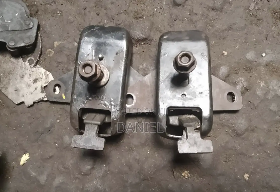 Volkswagen Amarok Engine Sitting