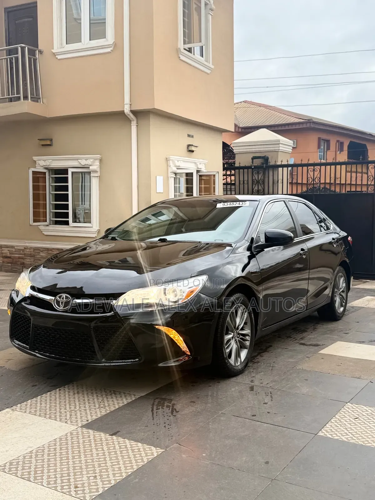 Toyota Camry 2016 Black