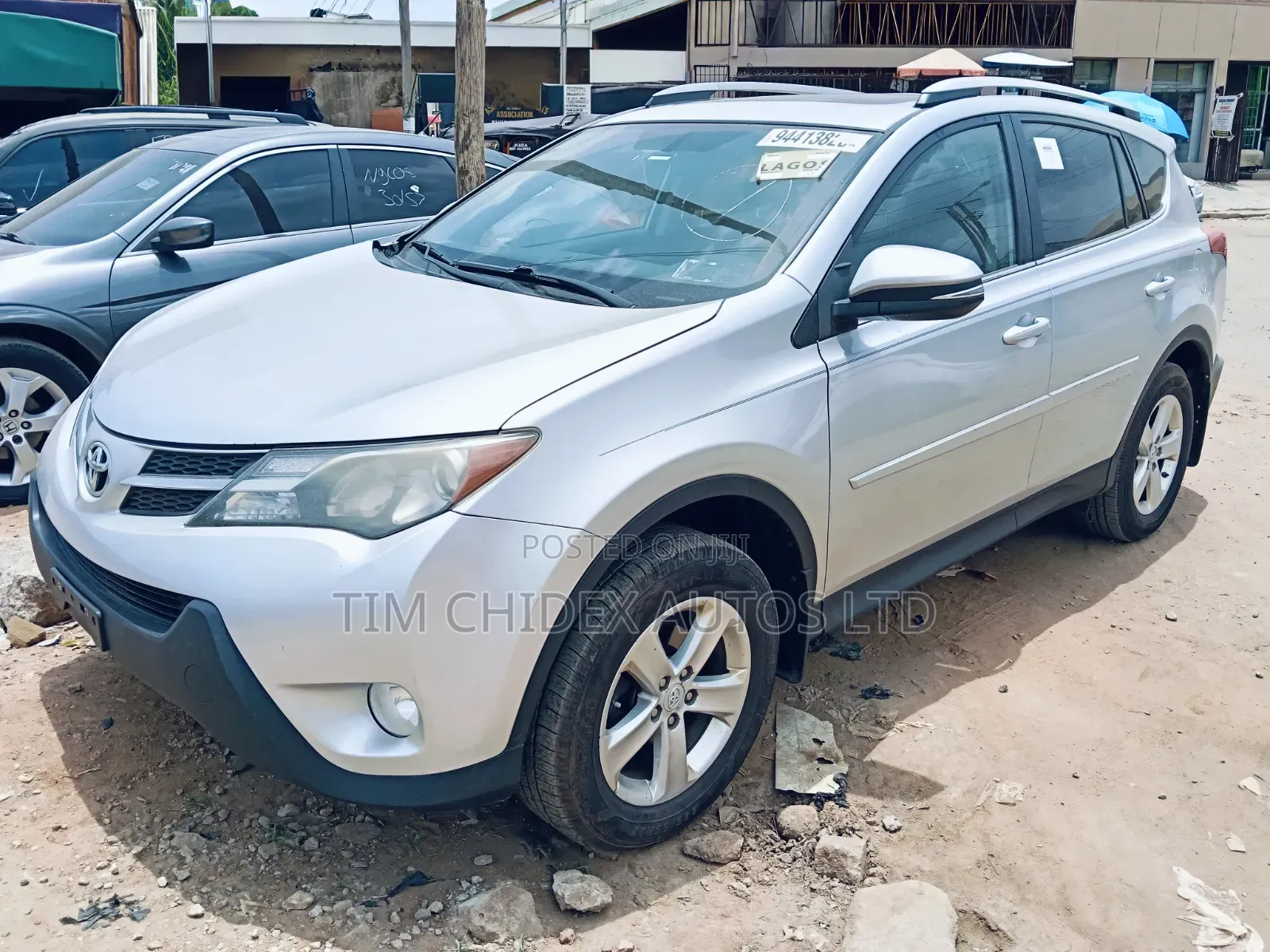 Toyota RAV4 XLE 4dr SUV (2.5L 4cyl 6A) 2014 Silver