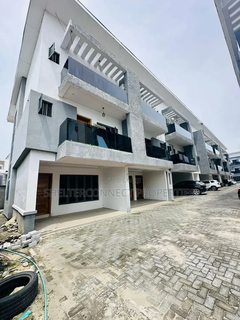 2bdrm Maisonette in Ikate for rent