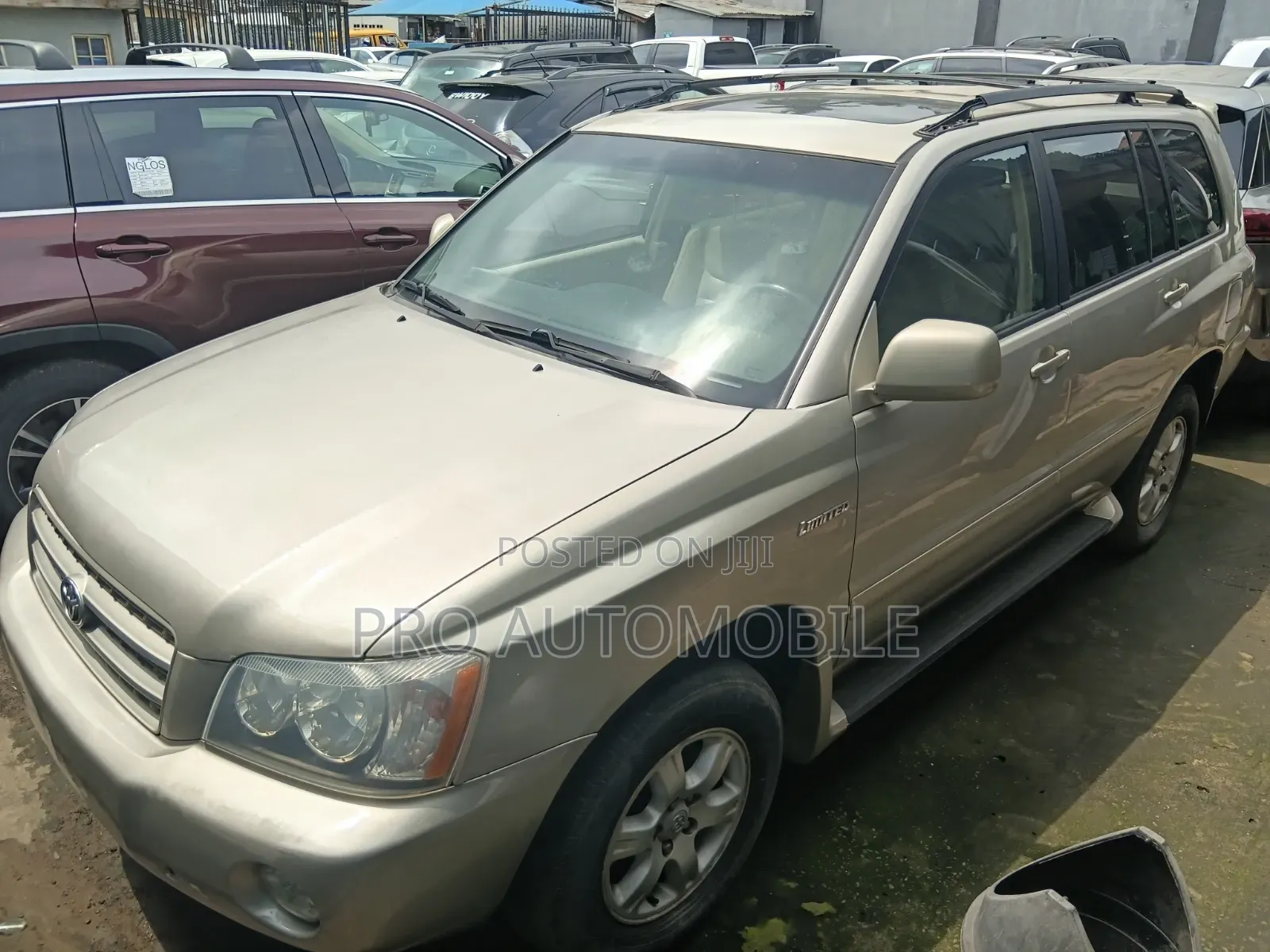 Toyota Highlander Limited V6 AWD 2003 Gold