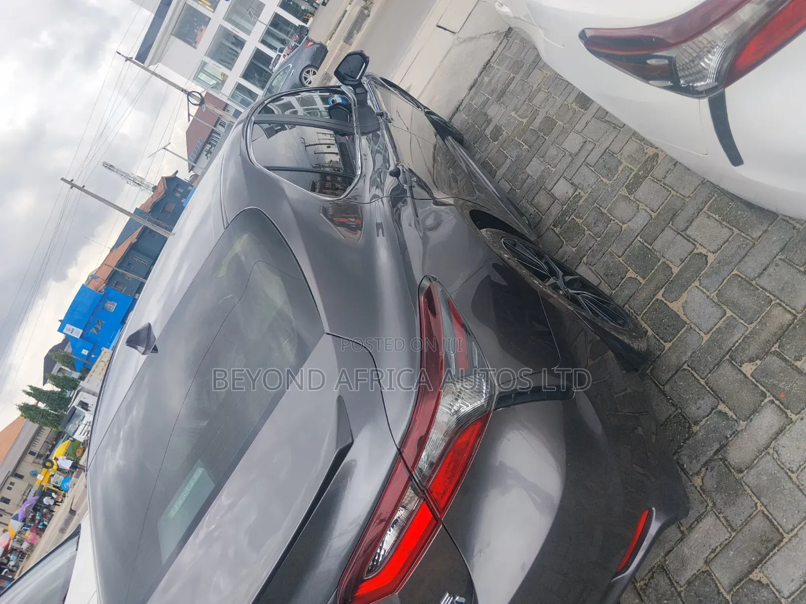 Toyota Camry 2023 Brown