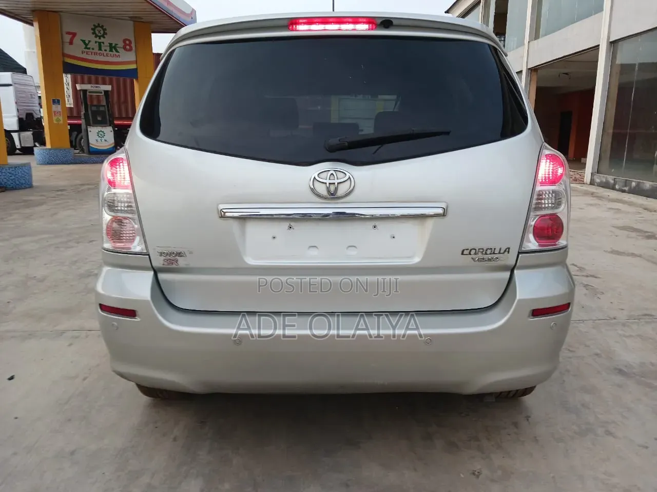 Toyota Verso 1.8 2009 Silver