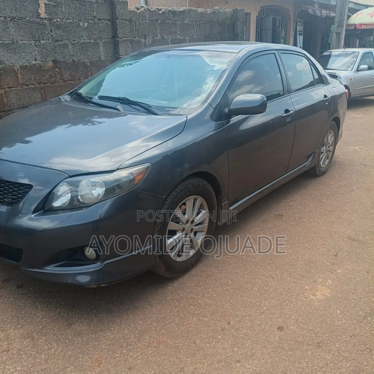 Toyota Corolla 2010 Gray