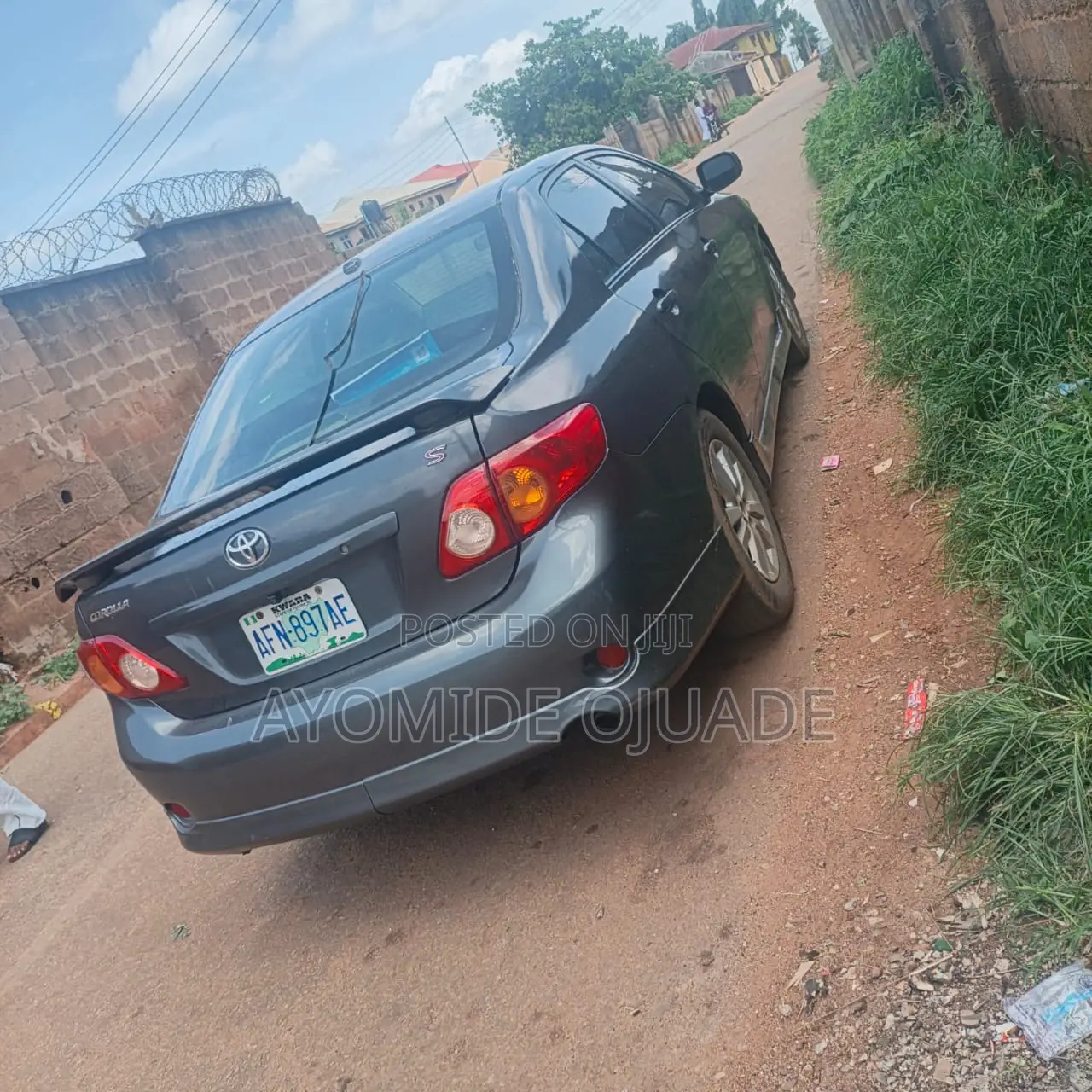 Toyota Corolla 2010 Gray