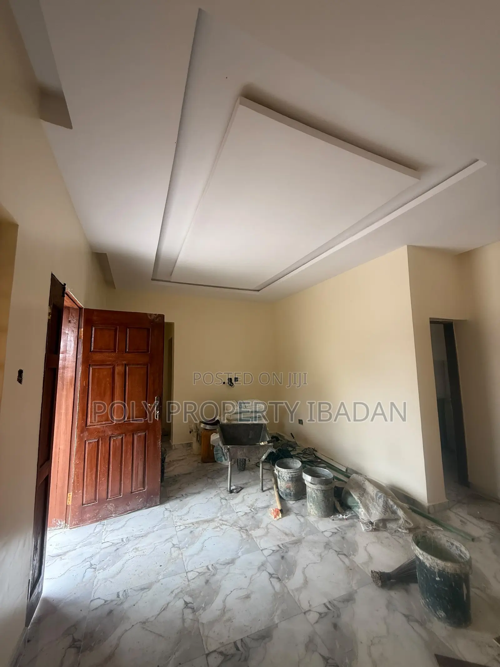 2bdrm Apartment in Kolapo Ishola Gra, Akobo for rent
