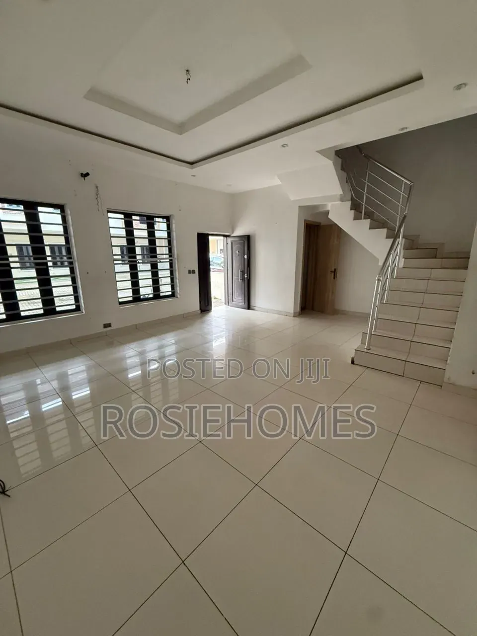 4bdrm Duplex in Ikota Gra for rent