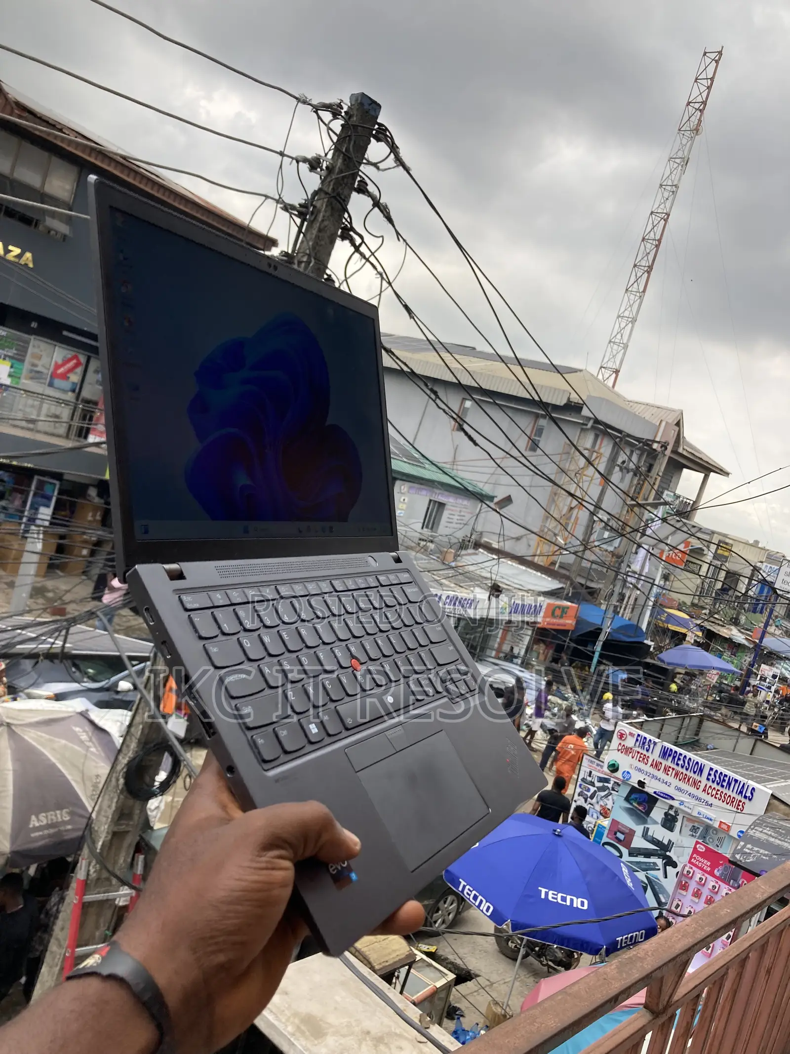 Laptop Lenovo ThinkPad X13 Gen 4 16GB Intel Core i7 SSD 512GB