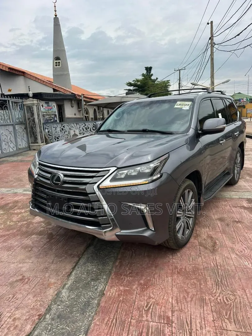Lexus LX 2016 Gray