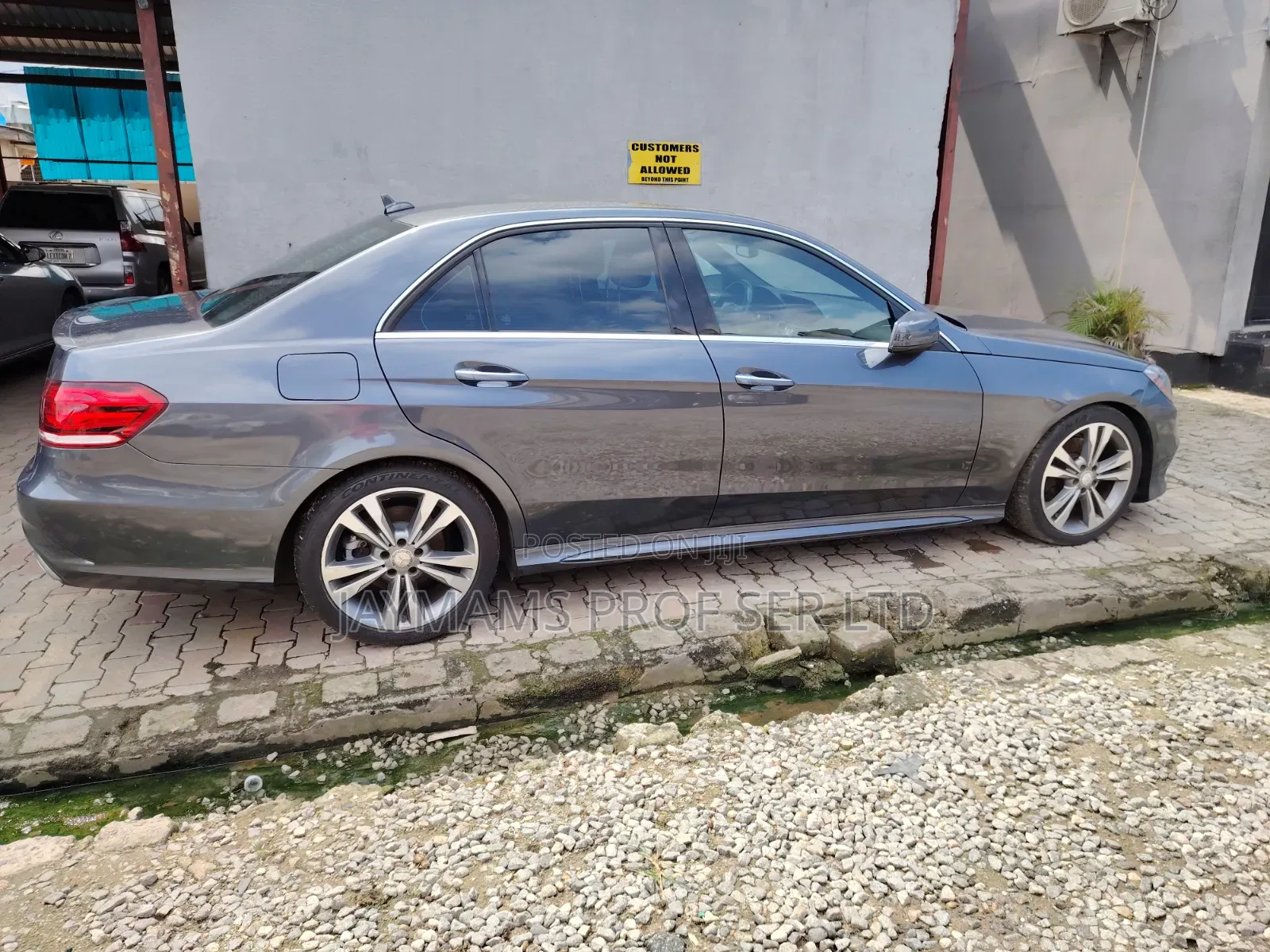 Mercedes-Benz E350 Base 4Matic Sedan AWD (3.5L 6cyl 7A) 2016 Gray