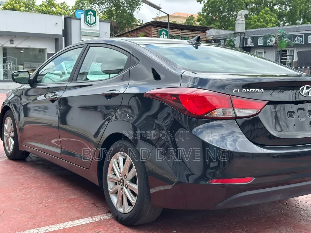 Hyundai Elantra SE 4dr Sedan (1.8L 4cyl 6M) 2015 Black