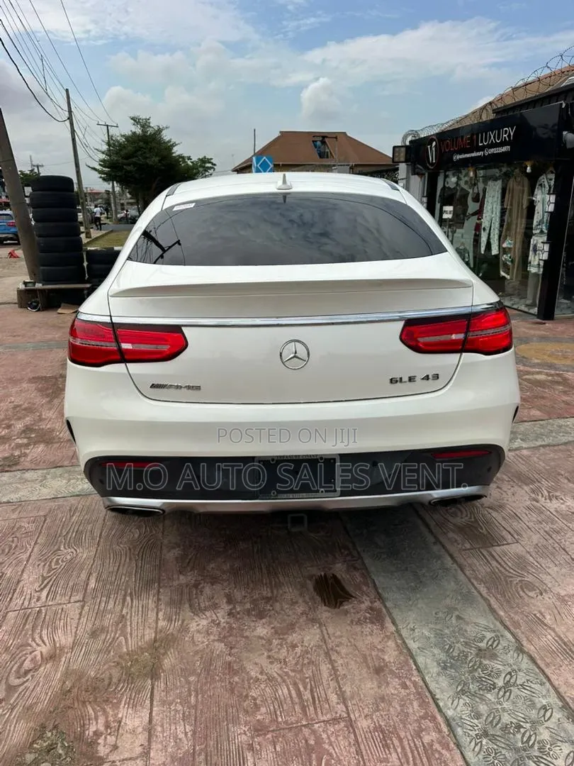 Mercedes-Benz GLE-Class 2017 White