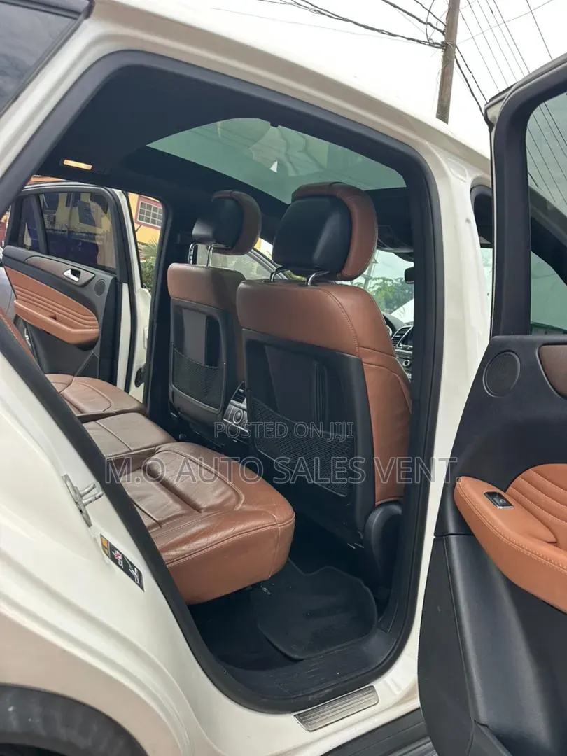 Mercedes-Benz GLE-Class 2017 White
