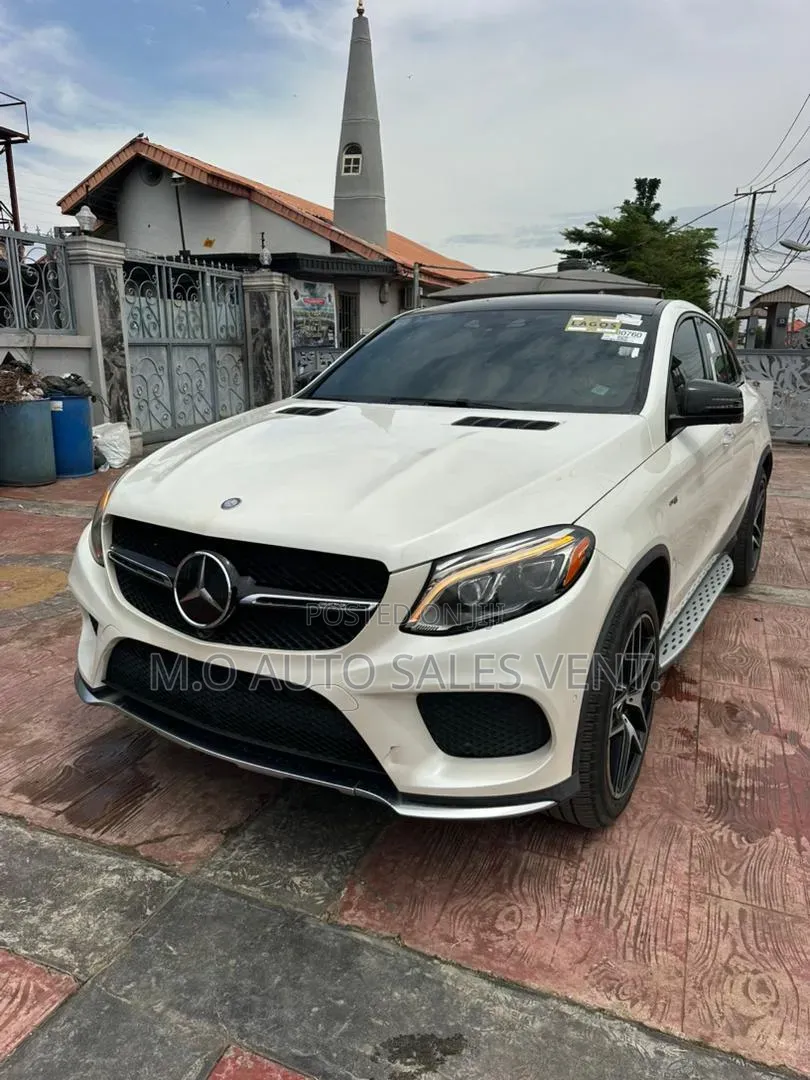 Mercedes-Benz GLE-Class 2017 White