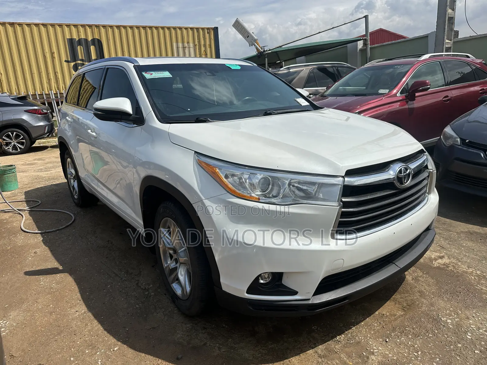 Toyota Highlander Limited 4dr SUV AWD (3.5L 6cyl 6A) 2015 White