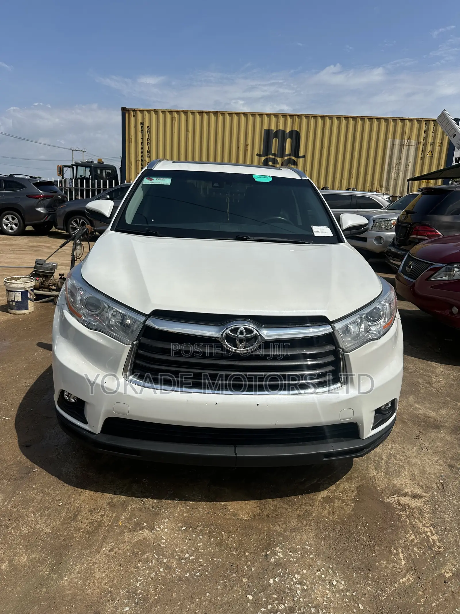 Toyota Highlander Limited 4dr SUV AWD (3.5L 6cyl 6A) 2015 White