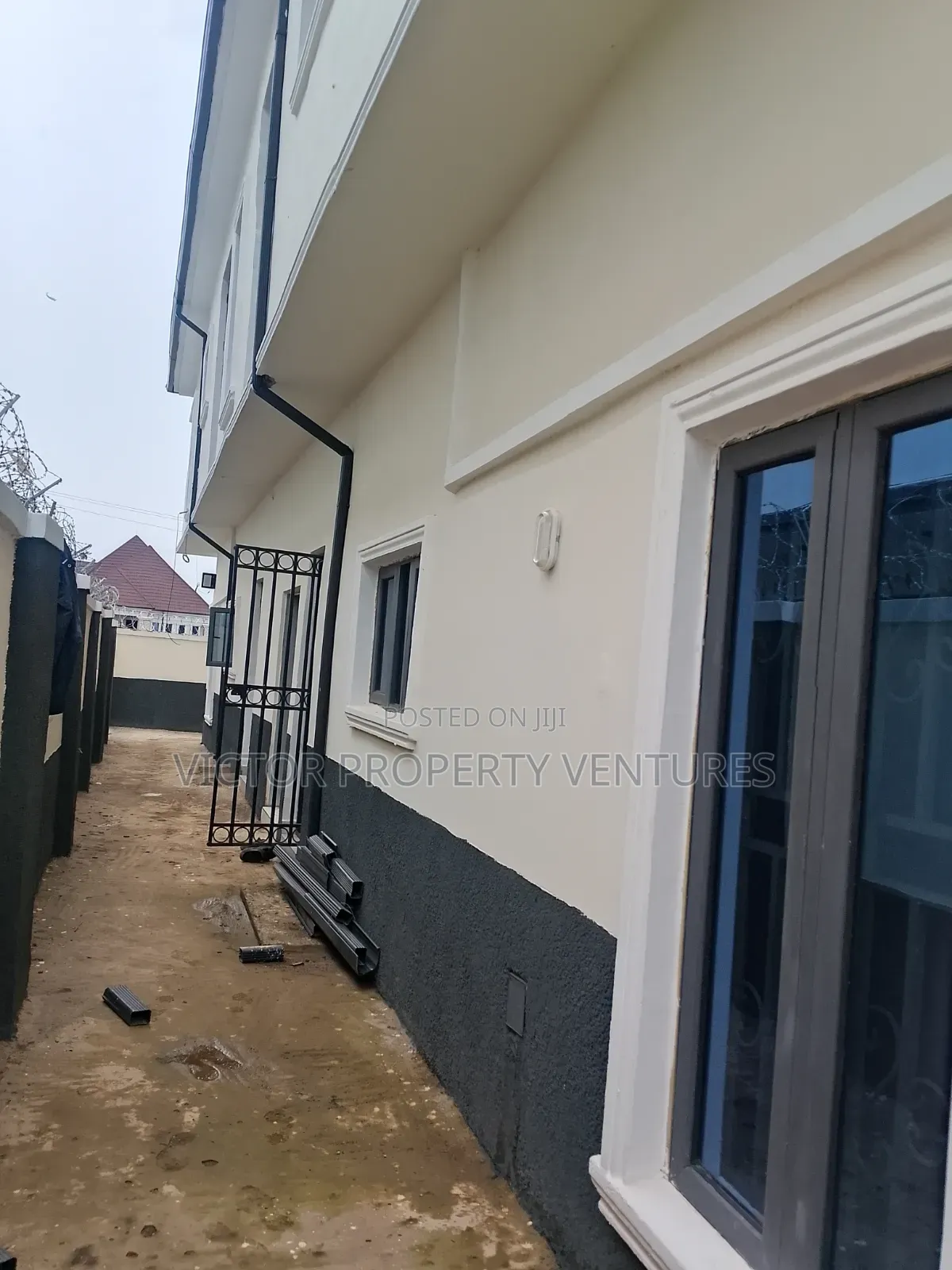 2bdrm Block of Flats in Kubwa for rent