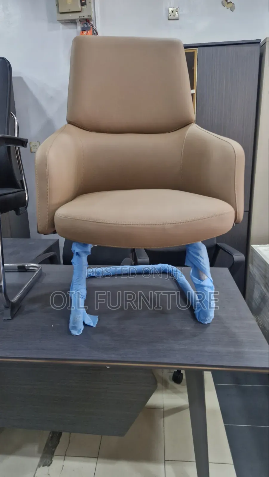 Àergonomic Executive Boardroom Office Visitor Chair