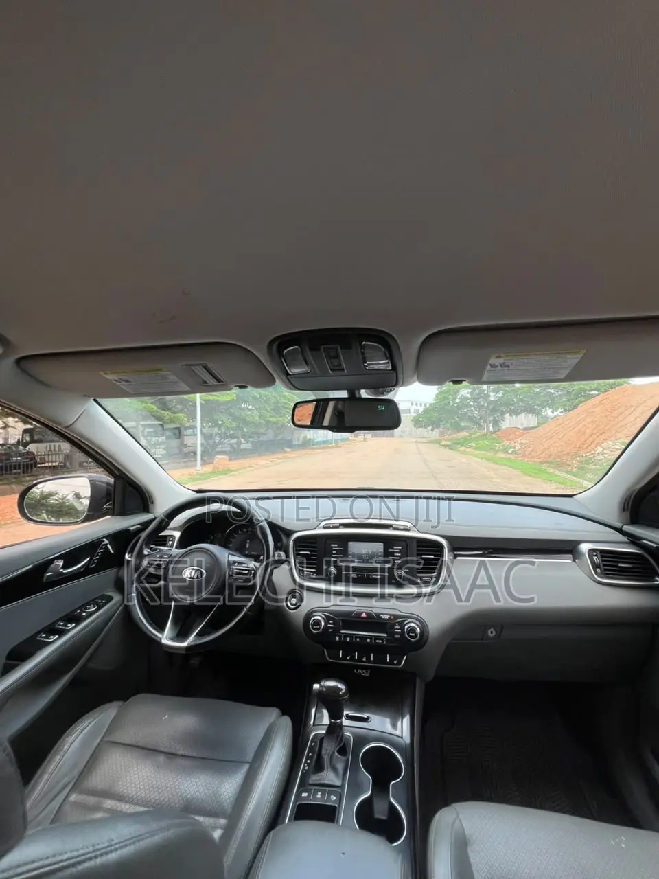 Kia Sorento 4dr SUV 2016 Gray