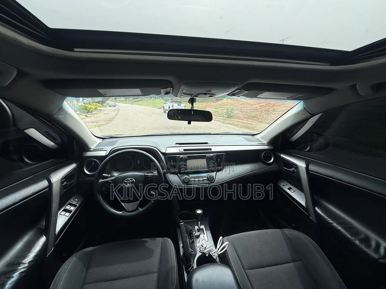 Toyota RAV4 LE AWD (2.5L 4cyl 6A) 2016 Black
