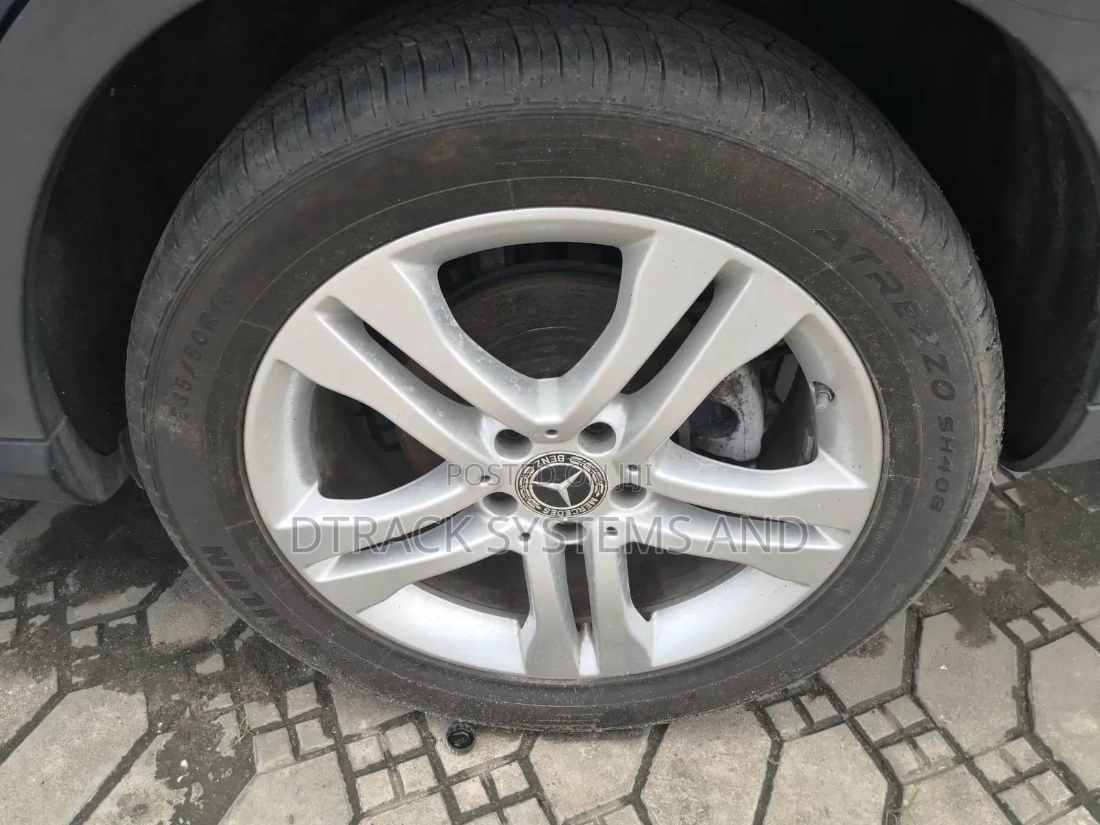 Mercedes-Benz GLA 250 2019 Blue