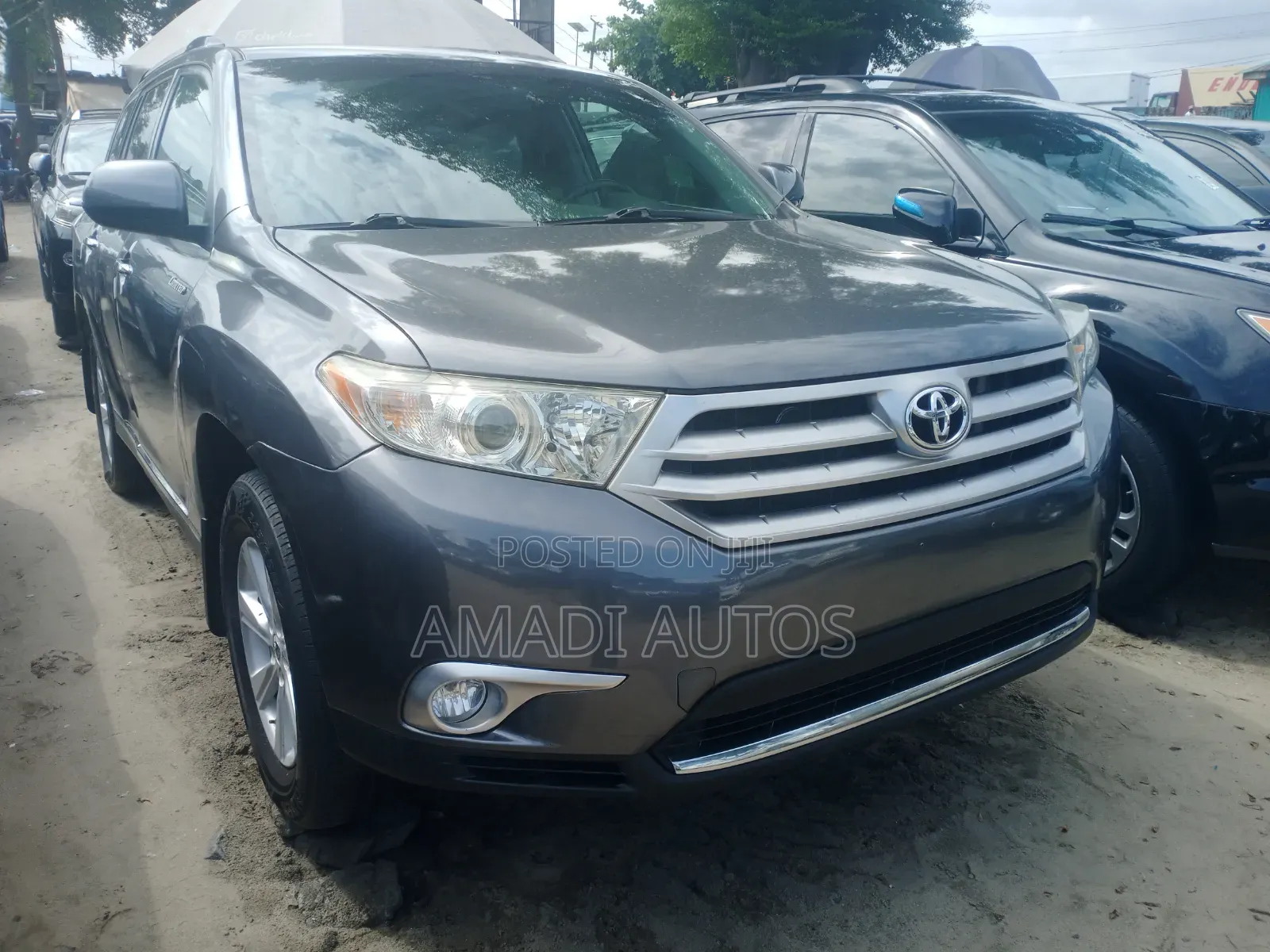 Toyota Highlander 3.5L 4WD 2013 Gray