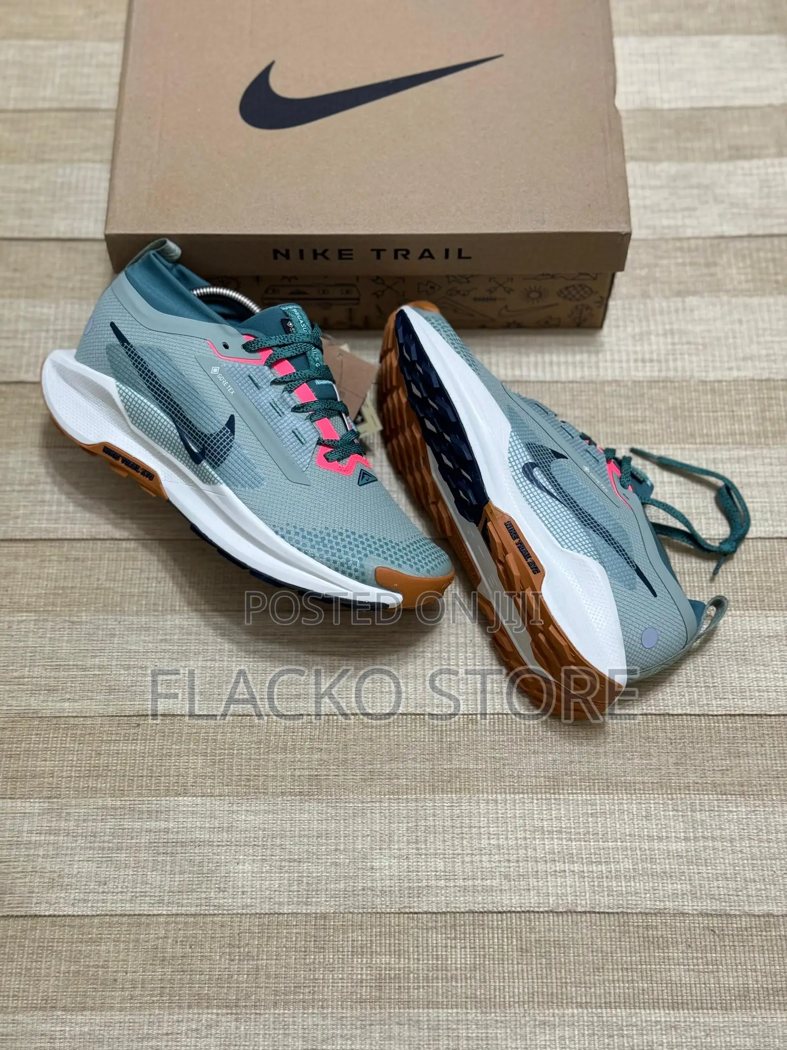 Original Nike Trail 5 Goretex Sneakers