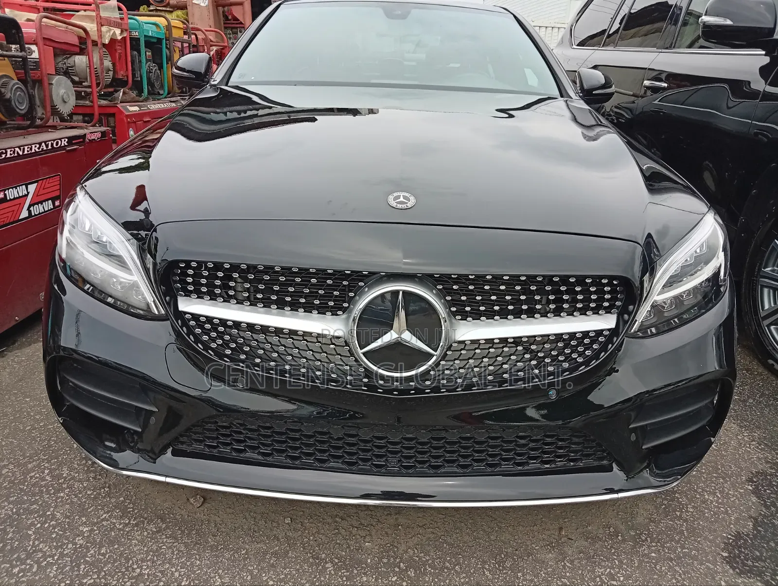 Mercedes-Benz C300 2019 Black
