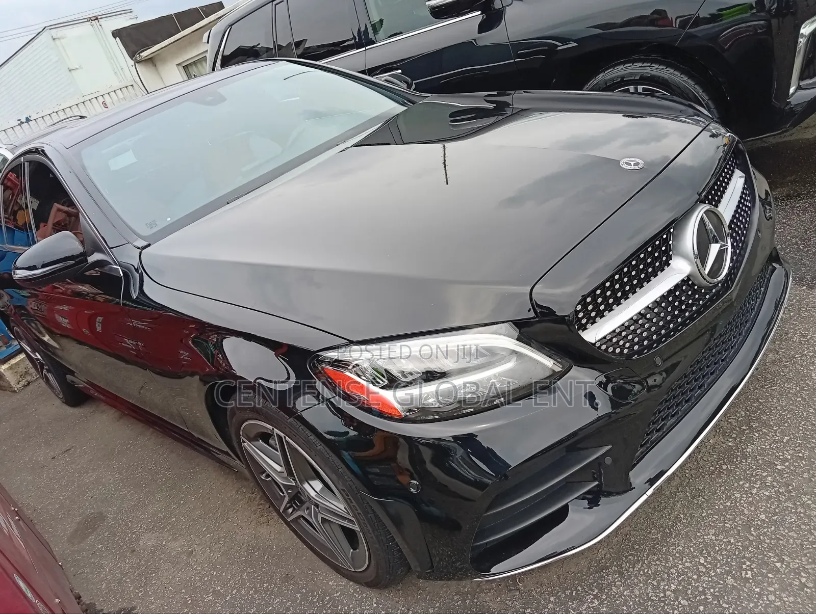 Mercedes-Benz C300 2019 Black