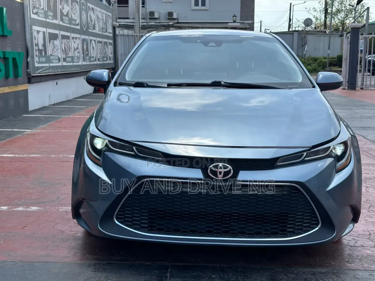 Toyota Corolla L 2020 Blue