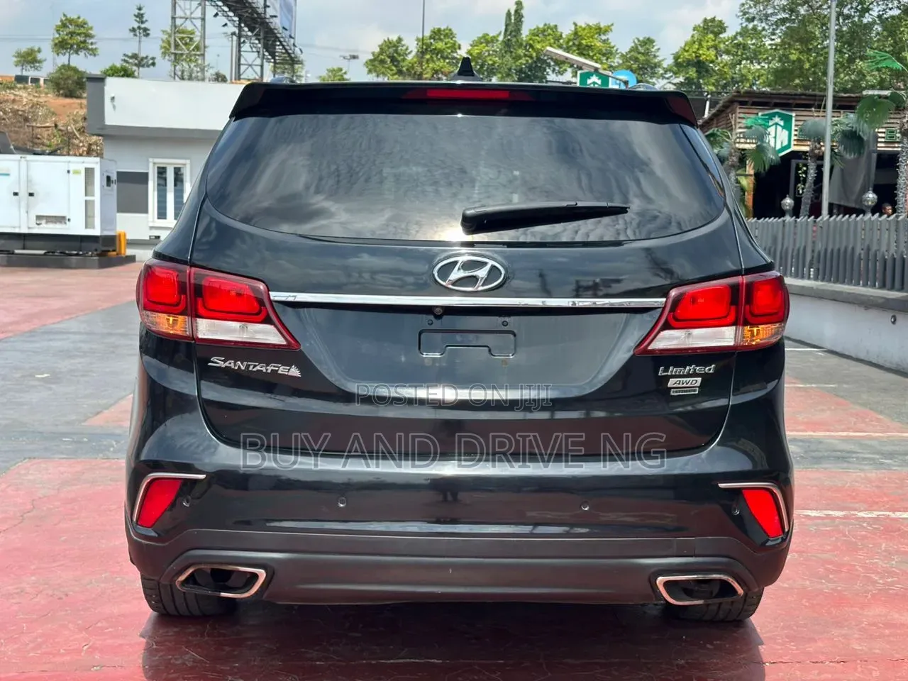 Hyundai Santa Fe Limited Ultimate AWD 2017 Black