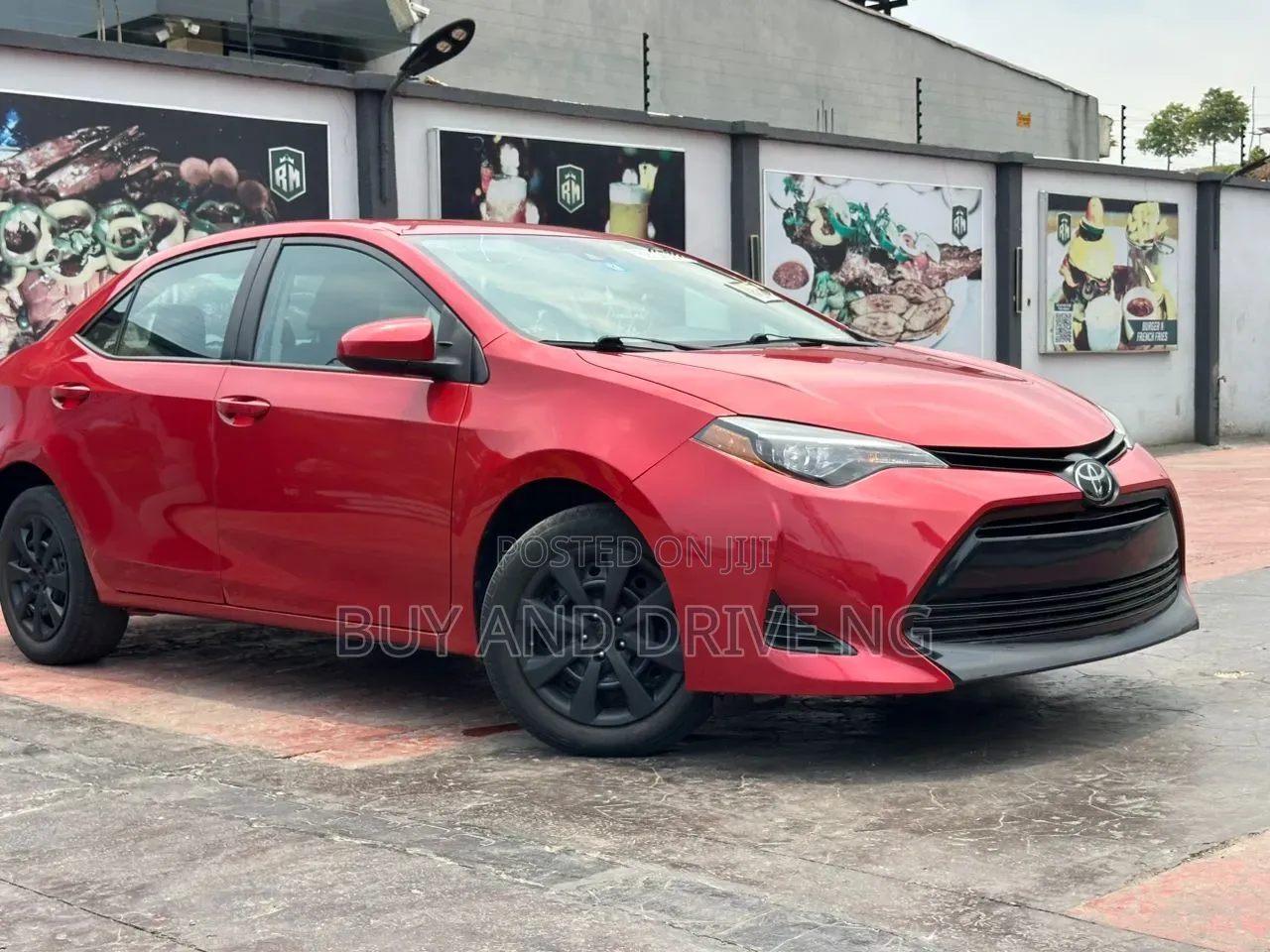 Toyota Corolla LE (1.8L 4cyl 2A) 2019 Red