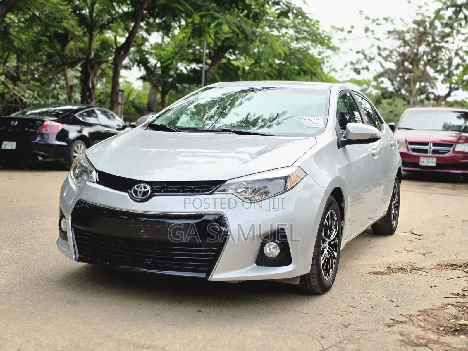Toyota Corolla S 4dr Sedan (1.8L 4cyl CVT) 2015 Silver