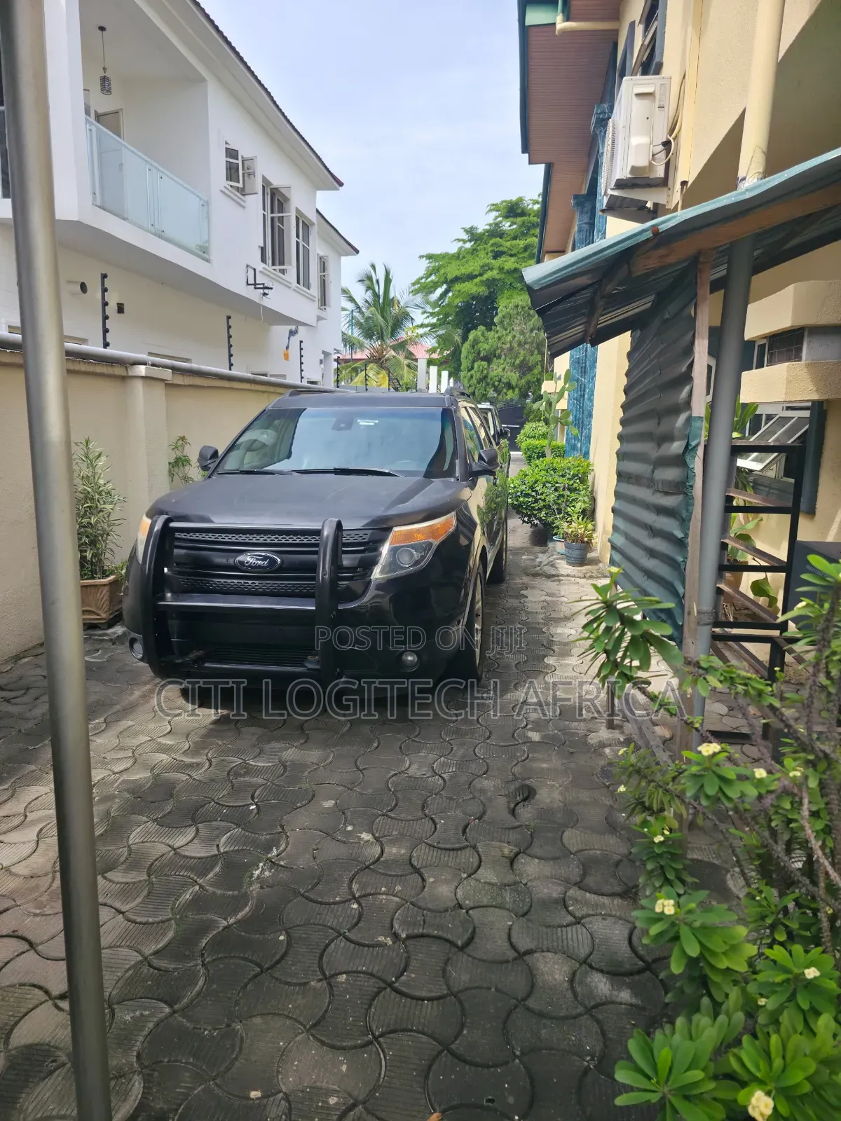 Ford Explorer 2012 Black