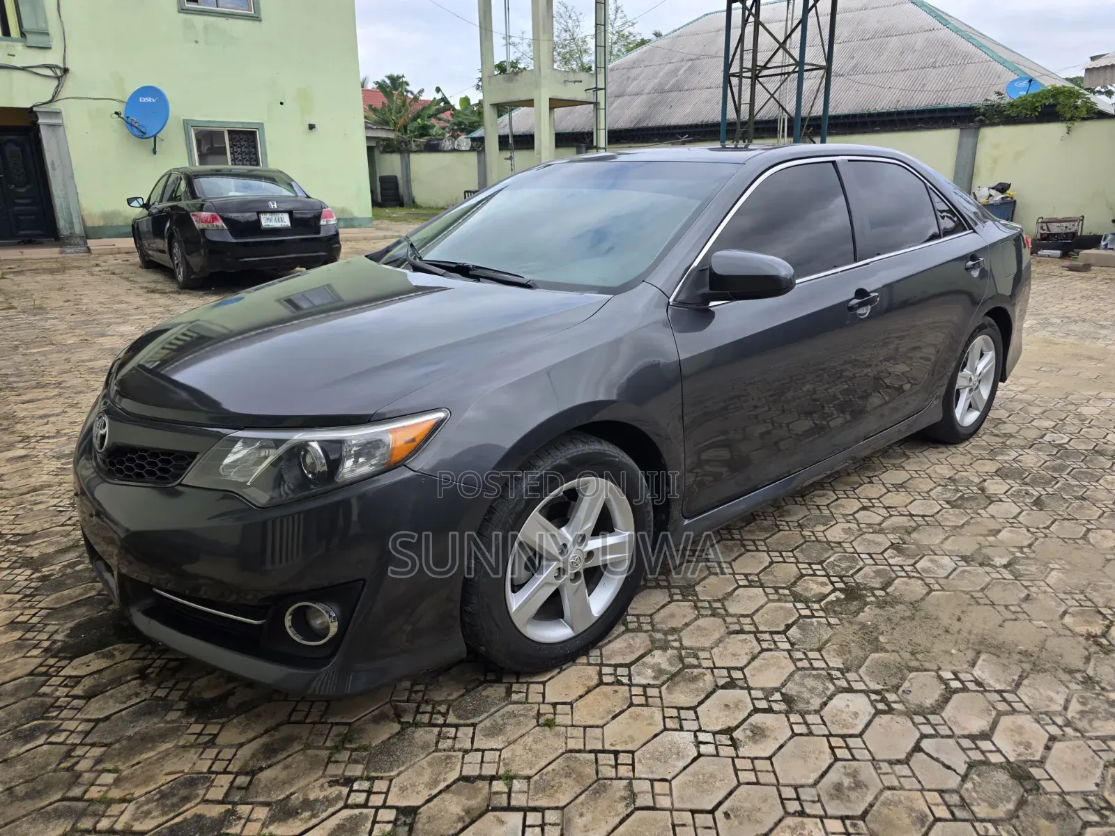Toyota Camry 2013 Gray