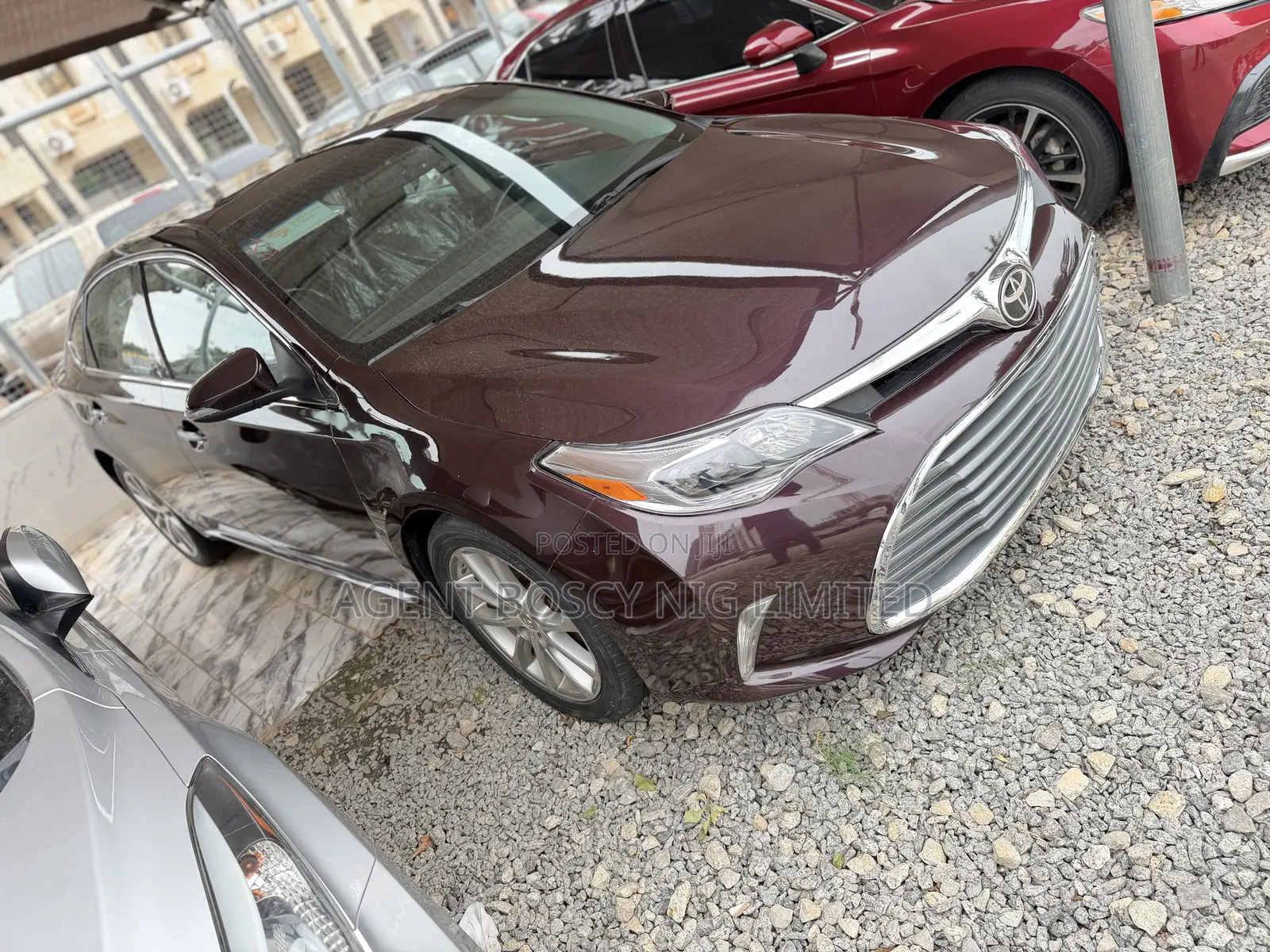 Toyota Avalon XLE 4dr Sedan (3.5L 6cyl 6A) 2014 Maroon