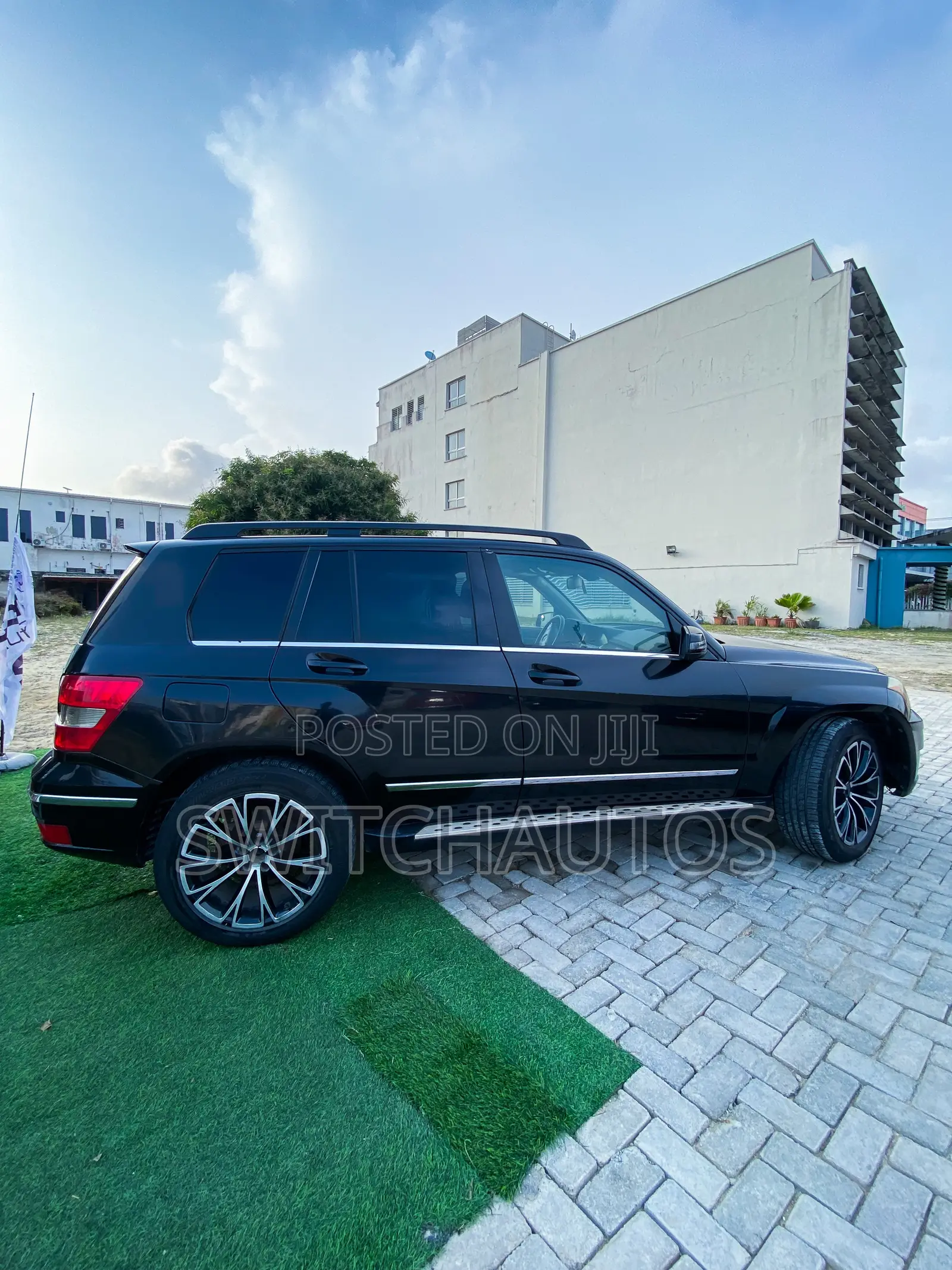 Mercedes-Benz GLK-Class 350 2012 Black
