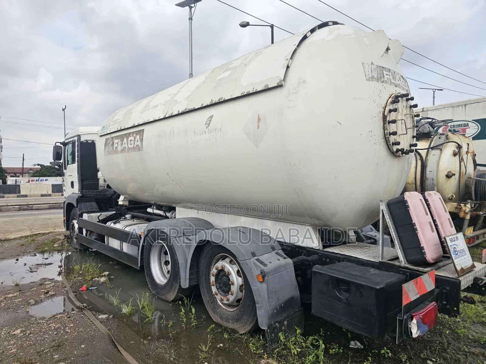 Gas Truck Tokunbo 15ton