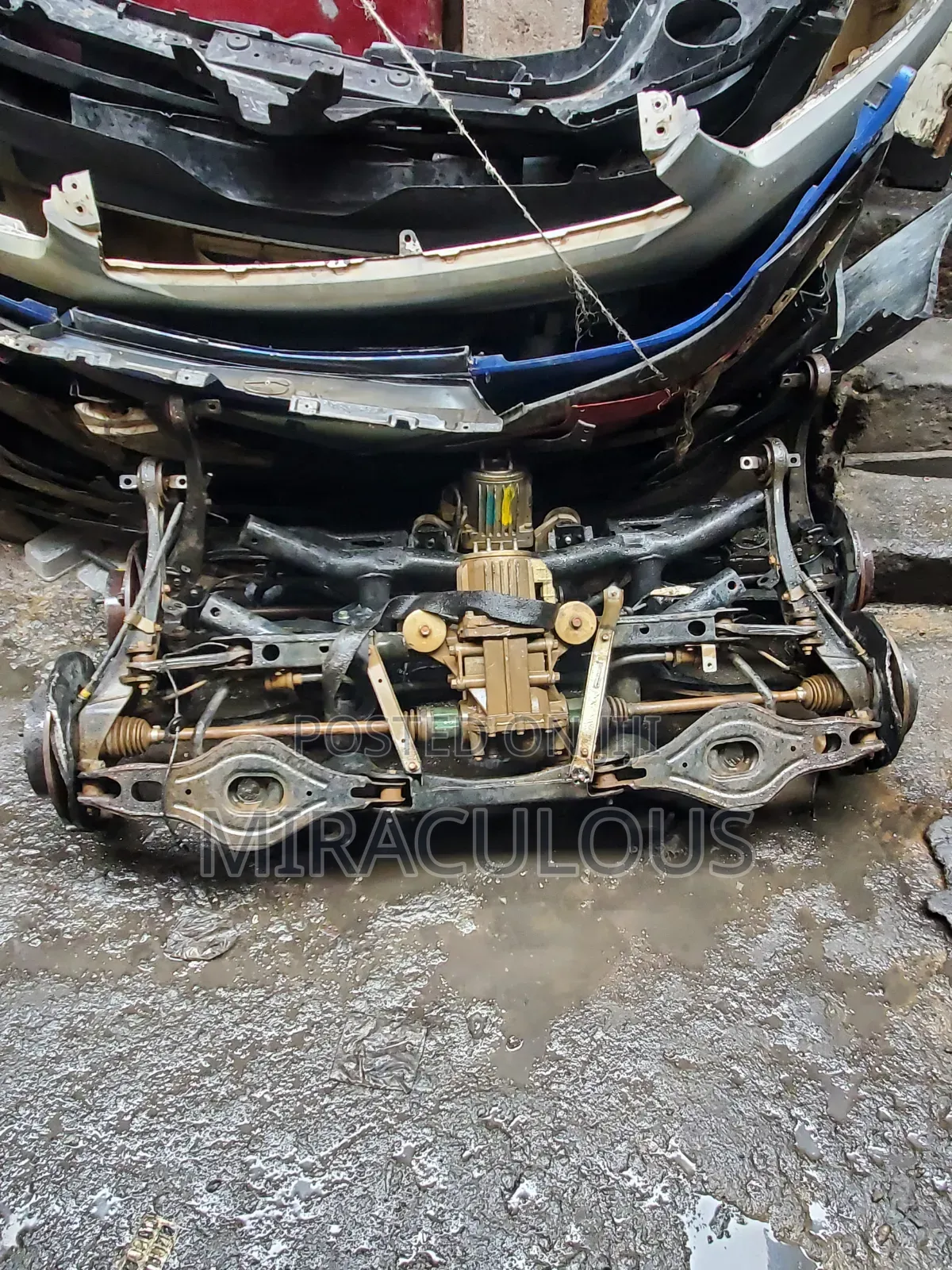 Complete Back Beam Mitsubishi Outlander 2010,2012 Model