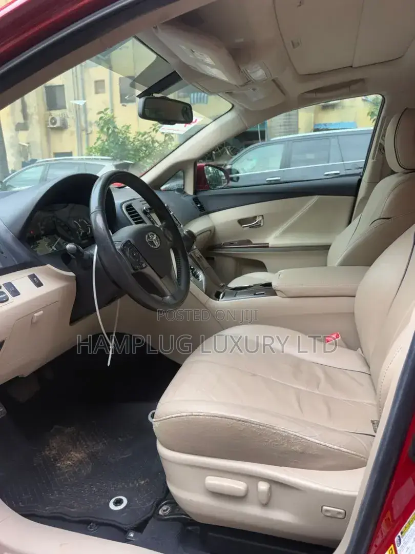 Toyota Venza 2014 Red