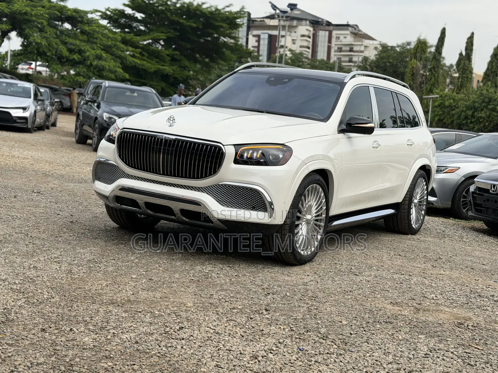 New Mercedes-Benz Maybach GLS GLS 600 AWD 2025 Off white
