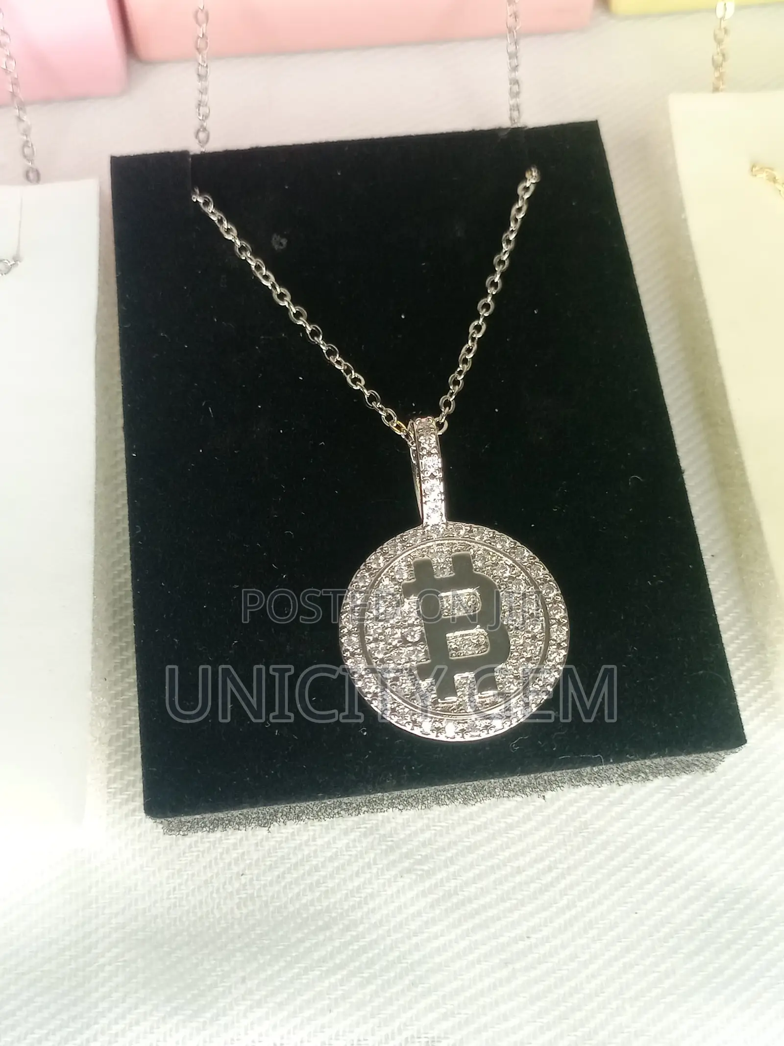 Necklace With Bold Pendant